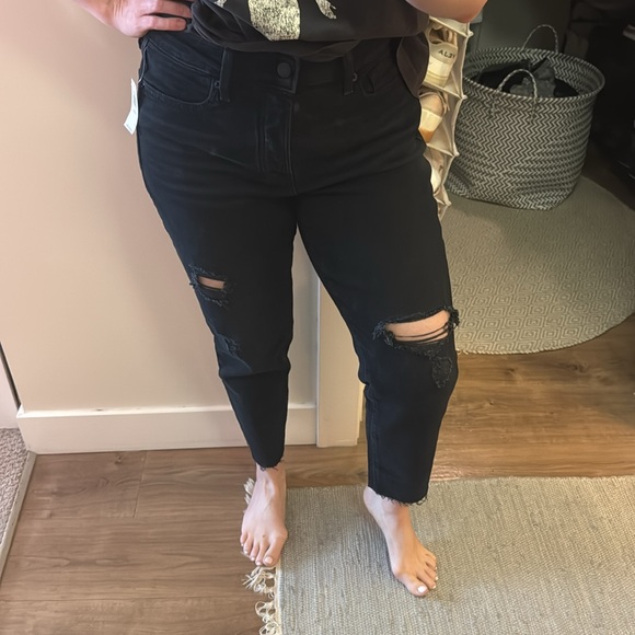 Old Navy High-Waisted O.G. Straight Button-Fly Cut-Off Jeans Trinity BRAND NEW - Picture 2 of 8